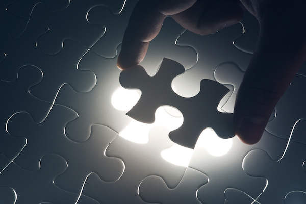 Complete missing puzzle Complete missing puzzle